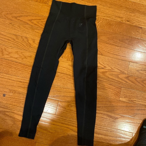 Gymshark Pants - GYMSHARK LEGGINGS SIZE M